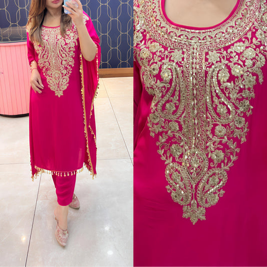 Pure crepe kaftaan with beautiful zari work