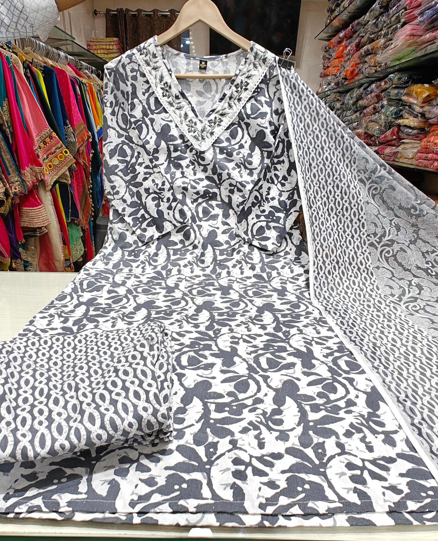 Beautiful 3 pc printed suit with dupatta