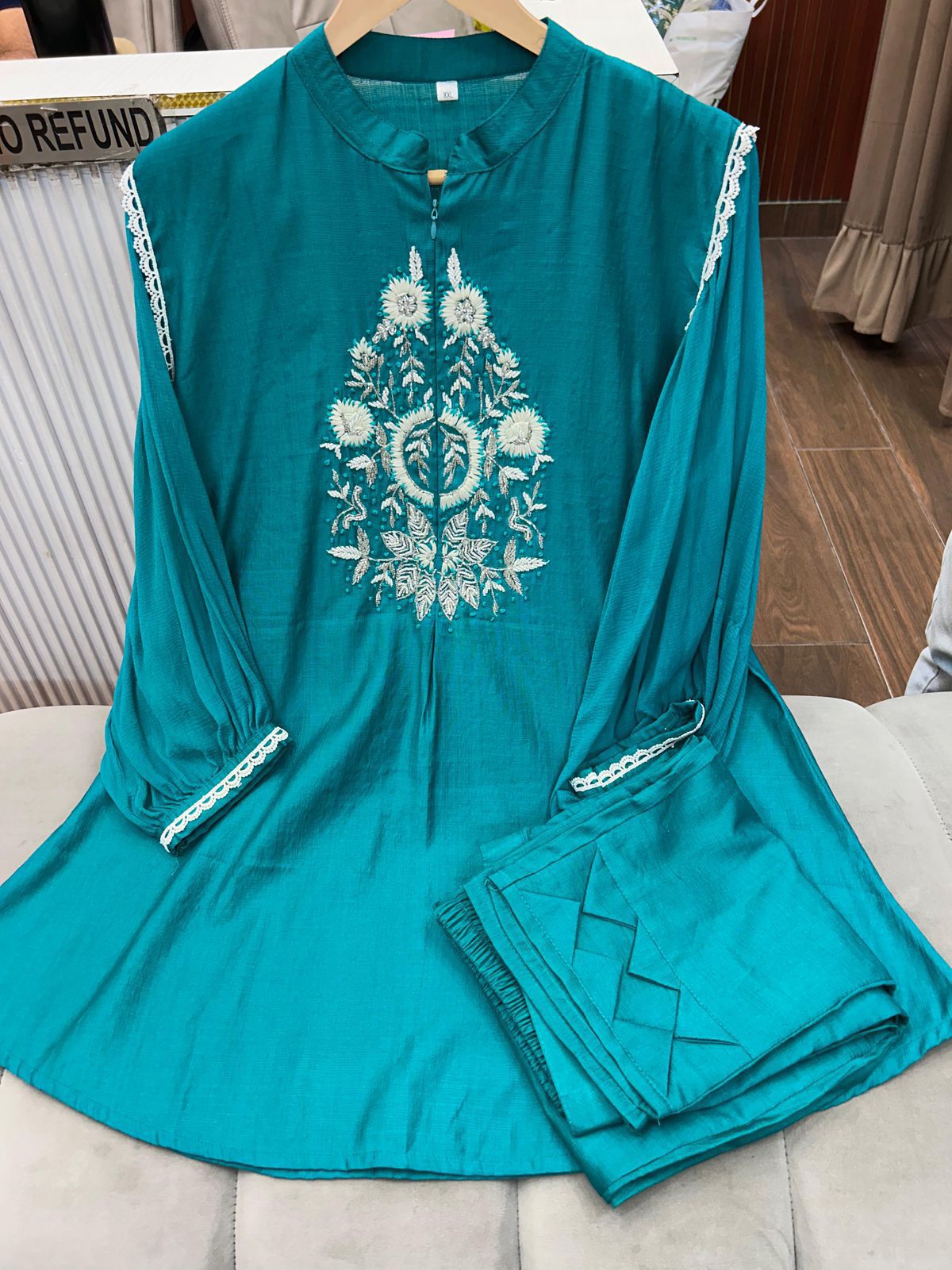 Beautiful coord set with chiffon sleeves